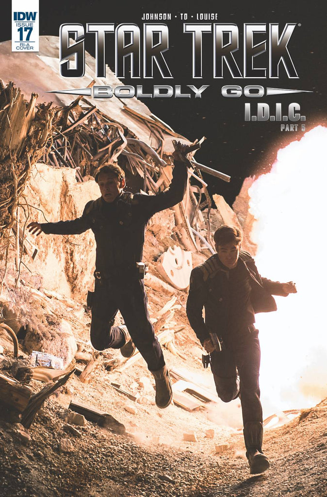Star Trek Boldly Go #17 1/10 Chris Pine Anton Yelchin Kirk Chekov Movie Photo Variant (IDW, 2018)